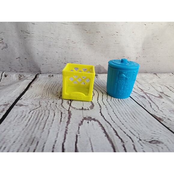 Moose Toys The Grossery Gang Random Lot 2 Trash Can Create Replacement Pieces - Picture 1 of 5